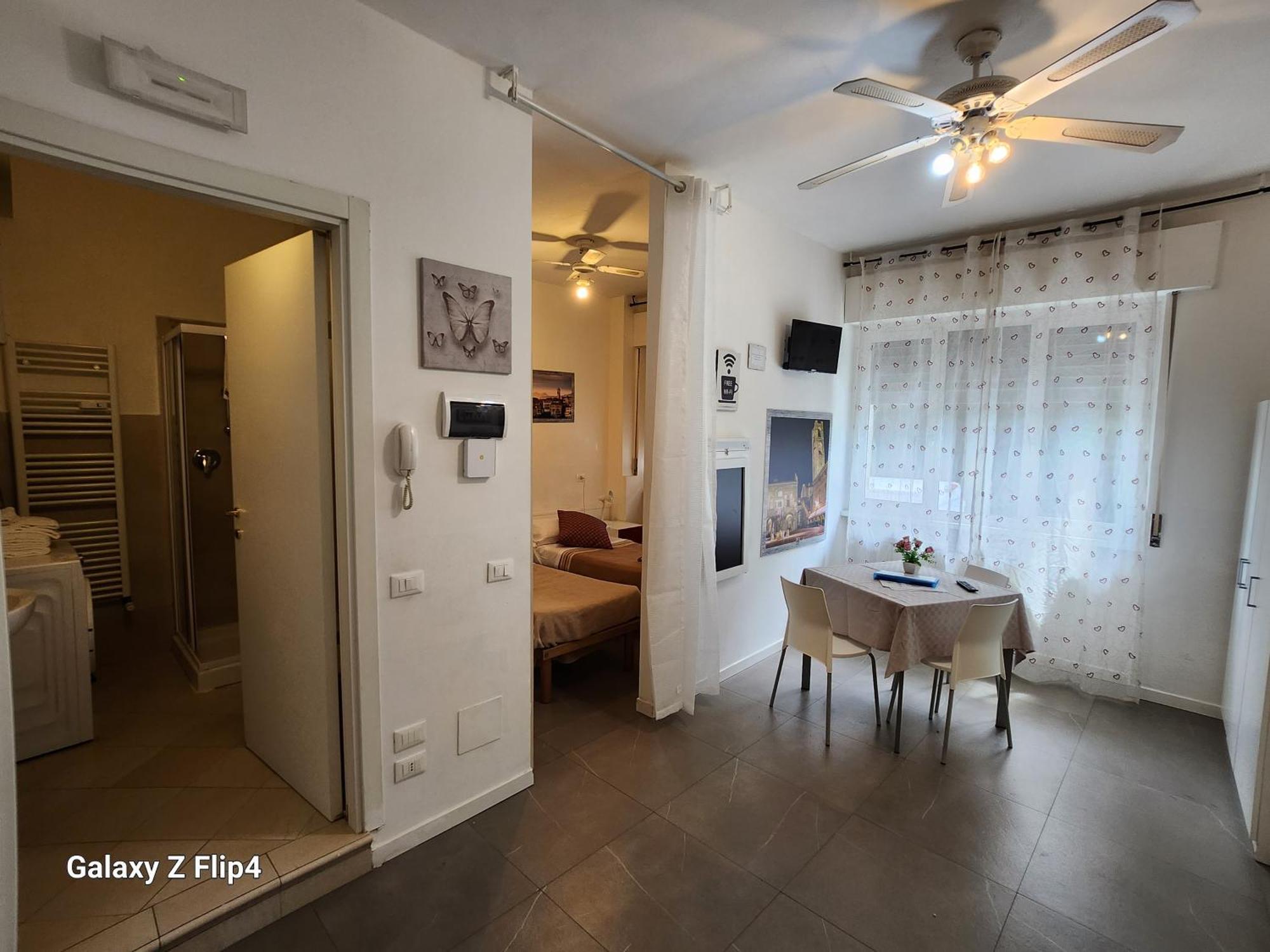 Aparthotel Hb In Centro *